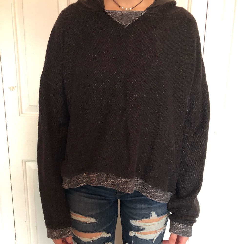 American Eagle Outfitters black and gray hoodie